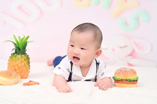 北京代生子机构包男孩宝宝三个月长牙正常吗
